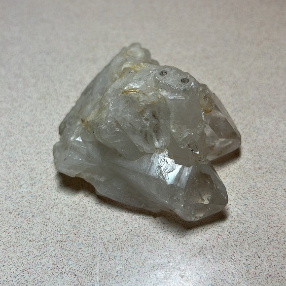 Crystal - Picture 4 of 6